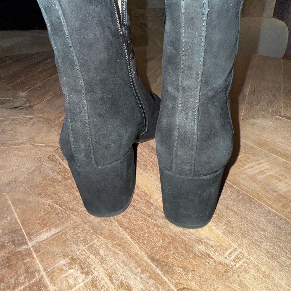 Gianni Bini Black Heeled Boots Knee-High Suede